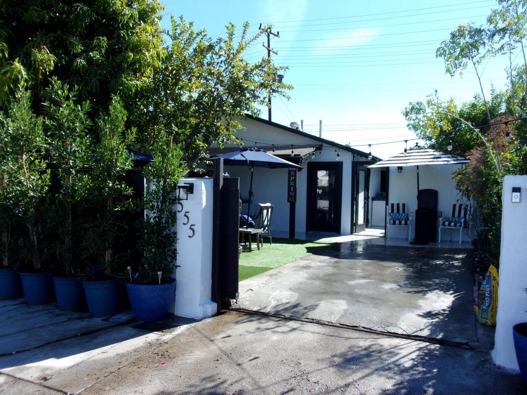 Updated Dwntwn 2Bd Twnhse W/Hot Tub& Private Patio Palm Springs Luaran gambar